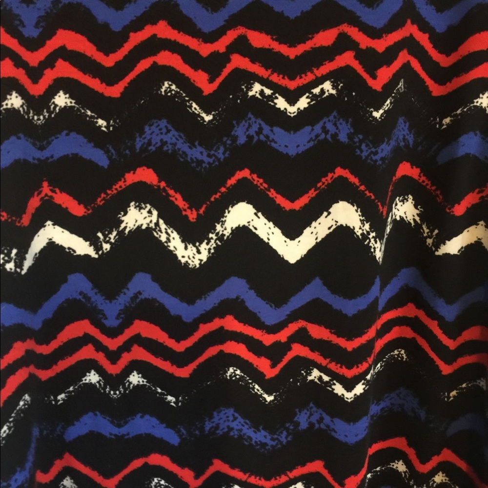 Like New LuLaRoe Patriotic Carly